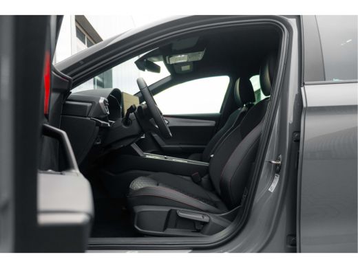Seat Leon SEAT FR Business - eHybrid | Achteruitrijcamera | Automatisch dimmende binnenspiegel | Dakhemel u... ActivLease financial lease