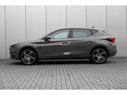Seat Leon SEAT FR Business - eHybrid | Achteruitrijcamera | Automatisch dimmende binnenspiegel | Dakhemel u... ActivLease financial lease
