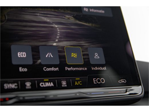 Seat Leon Sportstourer SEAT FR PHEV First Edition | Achteruitrijcamera | Automatisch dimmende binnenspiegel | Dakhemel u... ActivLease financial lease