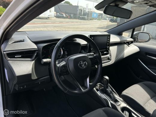 Toyota Corolla Touring Sports 1.8 Hybrid Business ActivLease financial lease