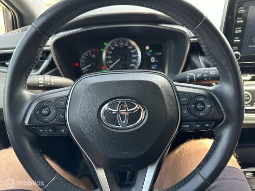 Toyota Corolla Touring Sports 1.8 Hybrid Business ActivLease financial lease