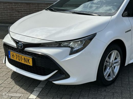 Toyota Corolla Touring Sports 1.8 Hybrid Business ActivLease financial lease