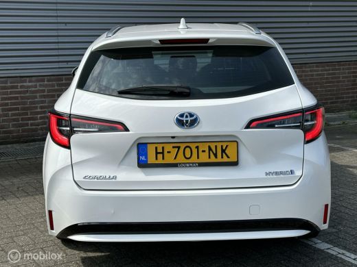 Toyota Corolla Touring Sports 1.8 Hybrid Business ActivLease financial lease