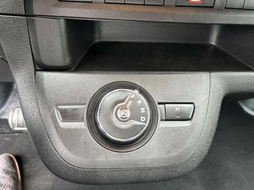 Toyota ProAce Worker 2.0 D-4D Black Line Automaat ActivLease financial lease