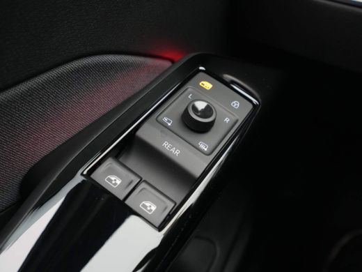 Volkswagen ID.3 Pure 150pk 45 kWh Navigatie Stuurverwarming Clima Led 124 ActivLease financial lease