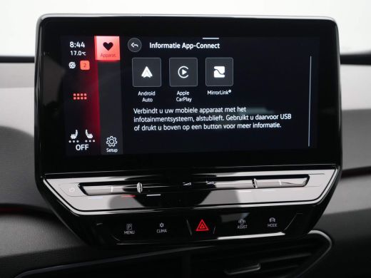 Volkswagen ID.3 Pure 150pk 45 kWh Navigatie Stuurverwarming Clima Led 124 ActivLease financial lease