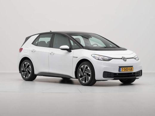 Volkswagen ID.3 Pure 150pk 45 kWh Navigatie Stuurverwarming Clima Led 124 ActivLease financial lease