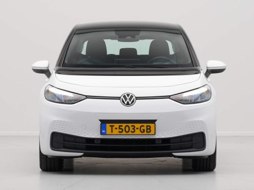 Volkswagen ID.3 Pure 150pk 45 kWh Navigatie Stuurverwarming Clima Led 124 ActivLease financial lease