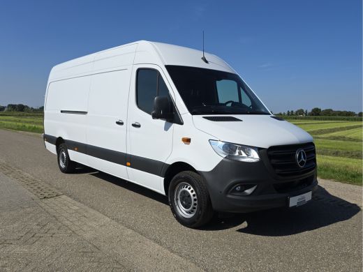 Mercedes Sprinter 315 CDI L3 H2 RWD - Euro 6 - 150 Pk - Navi - MBUX - ParkeerCamera - StoelVerwarming ActivLease financial lease