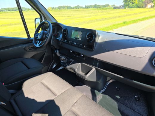 Mercedes Sprinter 315 CDI L3 H2 RWD - Euro 6 - 150 Pk - Navi - MBUX - ParkeerCamera - StoelVerwarming ActivLease financial lease