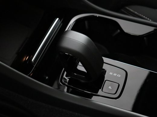 Volvo  C40 Single Motor Extended Range Plus 82 kWh  | Warmtepomp | Semi elektrische trekhaak | Stoel & stuur... ActivLease financial lease