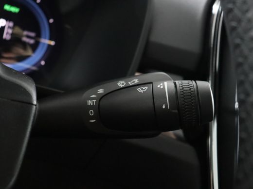 Volvo  C40 Single Motor Extended Range Plus 82 kWh  | Warmtepomp | Semi elektrische trekhaak | Stoel & stuur... ActivLease financial lease