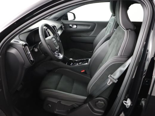 Volvo  C40 Single Motor Extended Range Plus 82 kWh  | Warmtepomp | Semi elektrische trekhaak | Stoel & stuur... ActivLease financial lease