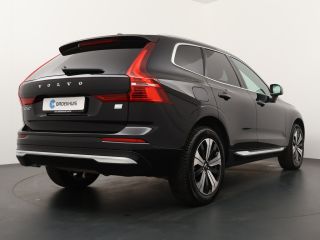 Volvo  XC60 T6 AWD Plus Bright | Semi elektrische trekhaak | Stoel & stuurwielverwarming | Lederen interieur |