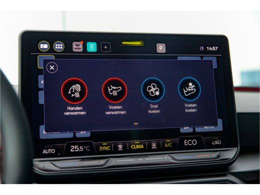 Seat Leon Sportstourer SEAT FR PHEV First Edition | Achteruitrijcamera | Automatisch dimmende binnenspiegel | Dakhemel u... ActivLease financial lease