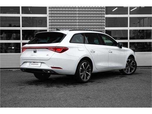 Seat Leon Sportstourer SEAT FR PHEV First Edition | Achteruitrijcamera | Automatisch dimmende binnenspiegel | Dakhemel u... ActivLease financial lease
