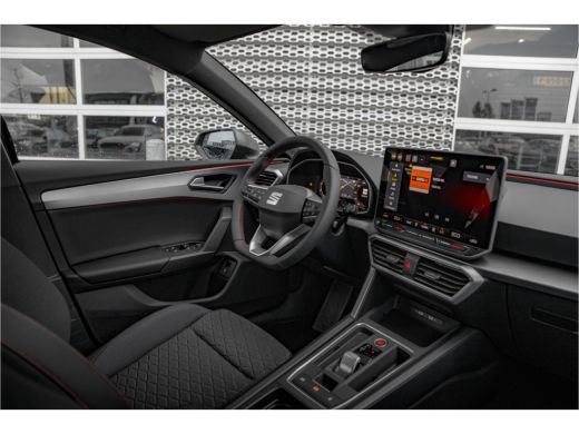 Seat Leon Sportstourer SEAT FR PHEV First Edition | Achteruitrijcamera | Automatisch dimmende binnenspiegel | Dakhemel u... ActivLease financial lease
