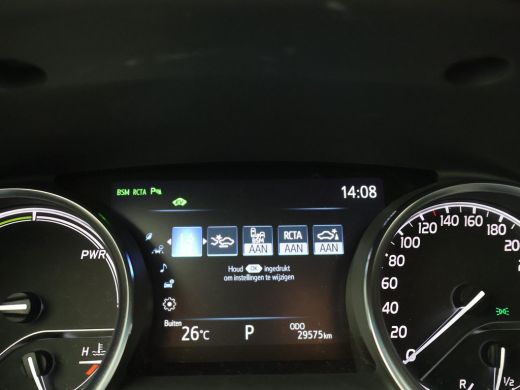 Toyota Camry 2.5 HYBRID EXECUTIVE 29.575 KM! *BTW* Toyota Camry 2.5 HYBRID EXECUTIVE *BTW* + ADAPTIVE CRUISE /... ActivLease financial lease