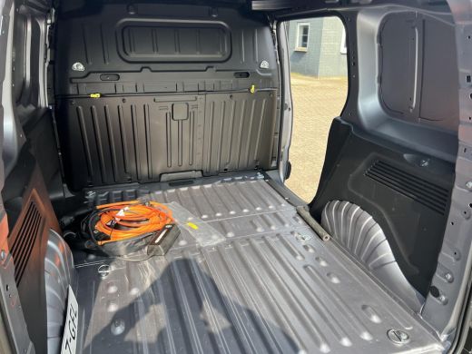 Toyota PROACE CITY Electric Live 50 kWh **TREKHAAK/ APPLE CARPLAY** ActivLease financial lease