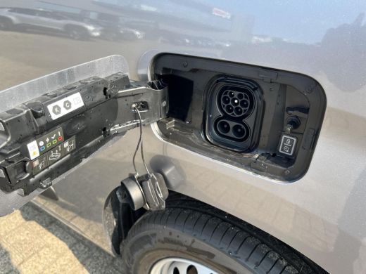 Toyota PROACE CITY Electric Live 50 kWh **TREKHAAK/ APPLE CARPLAY** ActivLease financial lease