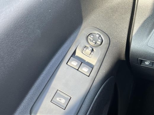 Toyota PROACE CITY Electric Live 50 kWh **TREKHAAK/ APPLE CARPLAY** ActivLease financial lease