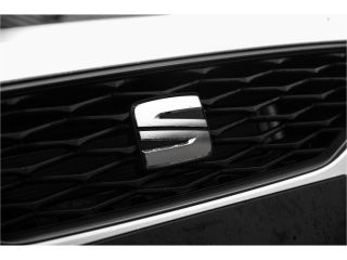 Seat Leon Sportstourer SEAT FR PHEV First Edition | Achteruitrijcamera | Automatisch dimmende binnenspiegel | Dakhemel u...