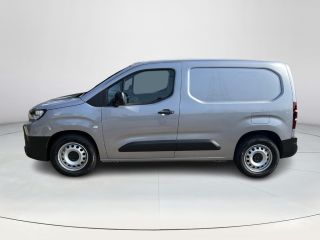 Toyota PROACE CITY Electric Live 50 kWh **TREKHAAK/ APPLE CARPLAY**
