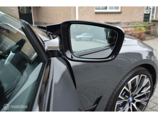 BMW I4 M50 Gran coupe M Sportstoelen i4 M50 M Sportsitze laser ActivLease financial lease