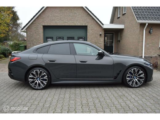 BMW I4 M50 Gran coupe M Sportstoelen i4 M50 M Sportsitze laser ActivLease financial lease