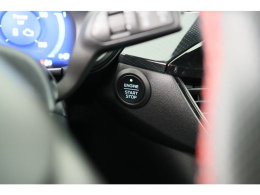 Ford Kuga 2.5 PHEV ST-Line | Navigatie | Camera | Keyless | Climate Control | Parkeersensoren V+A | Lichtme... ActivLease financial lease