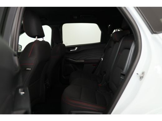 Ford Kuga 2.5 PHEV ST-Line | Navigatie | Camera | Keyless | Climate Control | Parkeersensoren V+A | Lichtme... ActivLease financial lease