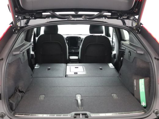 Volvo  C40 Single Motor Extended Range Plus 82 kWh | Warmtepomp | Semi elektrische trekhaak | Stoel & stuurw... ActivLease financial lease