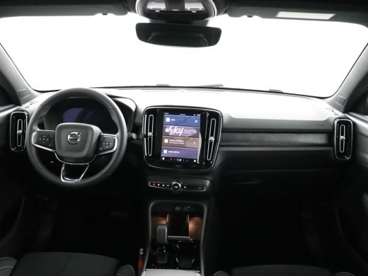 Volvo  C40 Single Motor Extended Range Plus 82 kWh | Warmtepomp | Semi elektrische trekhaak | Stoel & stuurw... ActivLease financial lease