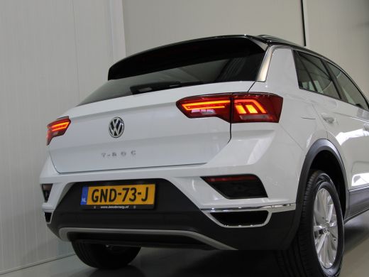 Volkswagen T-Roc 1.0 TSI Style 116pk | Acc | Lane Ass | Clima | PDC ActivLease financial lease