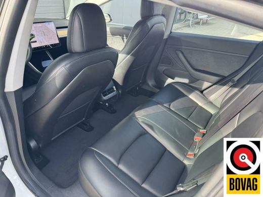 Tesla Model 3 Standard RWD Plus 60 kWh met TREKHAAK ActivLease financial lease