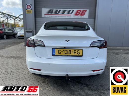 Tesla Model 3 Standard RWD Plus 60 kWh met TREKHAAK ActivLease financial lease