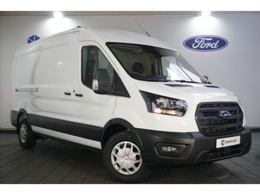 Ford Transit 350 2.0 130 pk TDCI L3H2 Trend | Navigatiesysteem | 13-polige trekhaak met Trailer Sway Control |... ActivLease financial lease