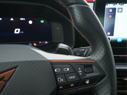 Seat Leon 1.4 e-Hybrid VZ Business Aut. * DIGI-COCKPIT | LED-LIGHTS | ADAPT.CRUISE | LEATHER-MICROFIBRE | S... ActivLease financial lease