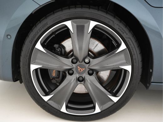 Seat Leon 1.4 e-Hybrid VZ Business Aut. * DIGI-COCKPIT | LED-LIGHTS | ADAPT.CRUISE | LEATHER-MICROFIBRE | S... ActivLease financial lease