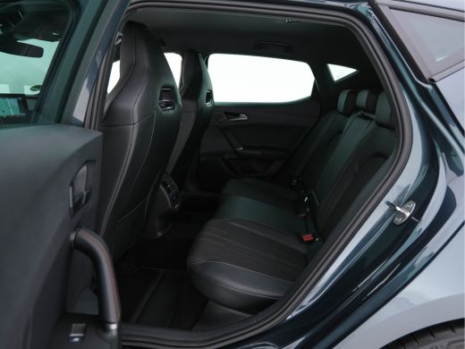 Seat Leon 1.4 e-Hybrid VZ Business Aut. * DIGI-COCKPIT | LED-LIGHTS | ADAPT.CRUISE | LEATHER-MICROFIBRE | S... ActivLease financial lease