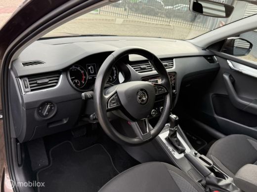 Skoda Octavia Combi 1.0 TSI Greentech Ambition ACC AUTOMAAT ActivLease financial lease