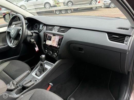 Skoda Octavia Combi 1.0 TSI Greentech Ambition ACC AUTOMAAT ActivLease financial lease