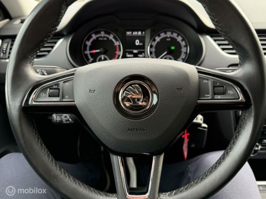 Skoda Octavia Combi 1.0 TSI Greentech Ambition ACC AUTOMAAT ActivLease financial lease