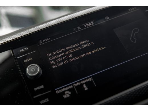 Volkswagen Polo Volkswagen Life Edition Inclusief €2000,- inruilvoordeel + €1000,- korting | 'App-Connect' smartp... ActivLease financial lease