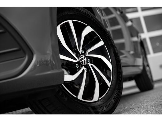 Volkswagen Polo Volkswagen Life Edition Inclusief €2000,- inruilvoordeel + €1000,- korting | 'App-Connect' smartp... ActivLease financial lease