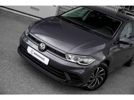 Volkswagen Polo Volkswagen Life Edition Inclusief €2000,- inruilvoordeel + €1000,- korting | 'App-Connect' smartp... ActivLease financial lease