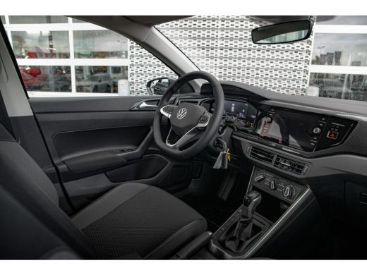 Volkswagen Polo Volkswagen Life Edition Inclusief €2000,- inruilvoordeel + €1000,- korting | 'App-Connect' smartp... ActivLease financial lease