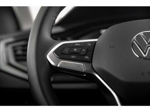 Volkswagen Polo Volkswagen Life Edition Inclusief €2000,- inruilvoordeel + €1000,- korting | 'App-Connect' smartp... ActivLease financial lease