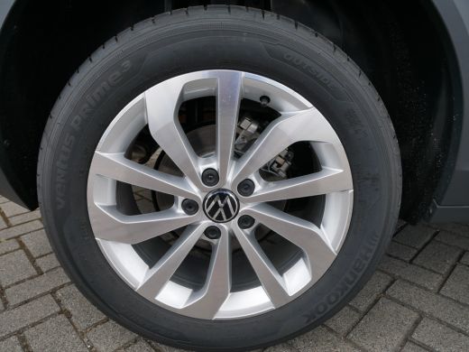 Volkswagen T-Roc 1.0 TSI 110 6MT Life Edition | 'App-Connect' draadloze smartphone integratie | 'App-Connect' draa... ActivLease financial lease