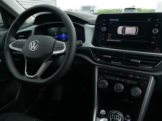 Volkswagen T-Roc 1.0 TSI 110 6MT Life Edition | 'App-Connect' draadloze smartphone integratie | 'App-Connect' draa... ActivLease financial lease